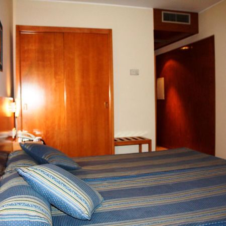 Hotel Das Taipas ギマランイス エクステリア 写真
