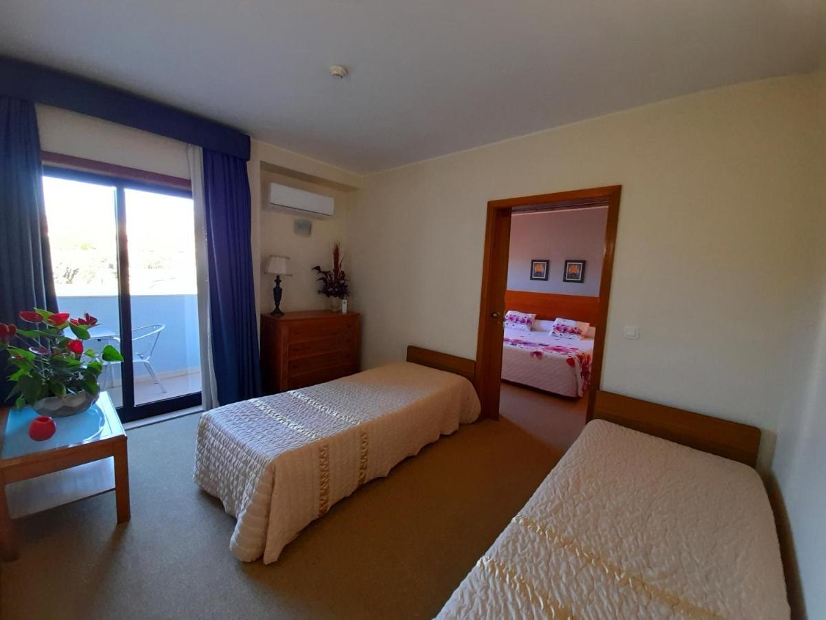 Hotel Das Taipas ギマランイス エクステリア 写真