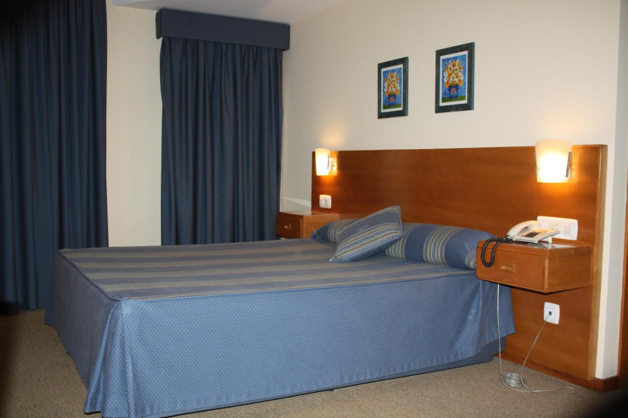 Hotel Das Taipas ギマランイス エクステリア 写真